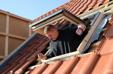 Pose de fenêtres de toit Velux à Solente